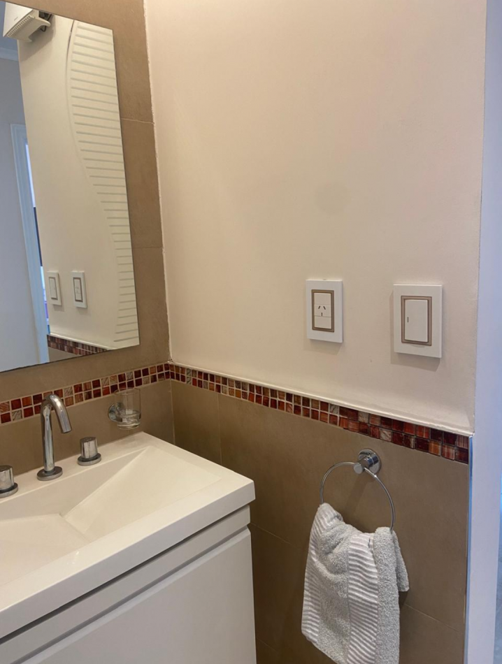 MAJESTUOSA RESIDENCIA DE 5 AMBIENTES EN VENTA EN EL CLUB DE CAMPO LA RESERVA ESCONDIDA - AREA 60