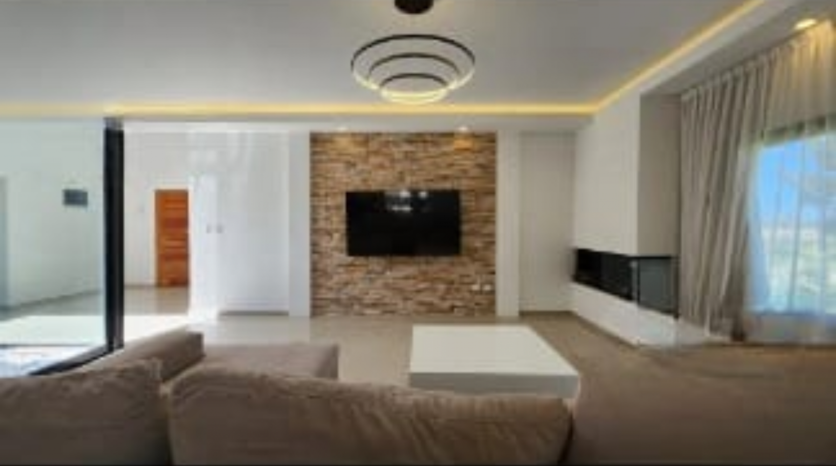 EXCLUSIVA RESIDENCIA MODERNA EN LA VICTORIA POLO COUNTRY CLUB - AREA 60 - Autovia 2 km 64 -