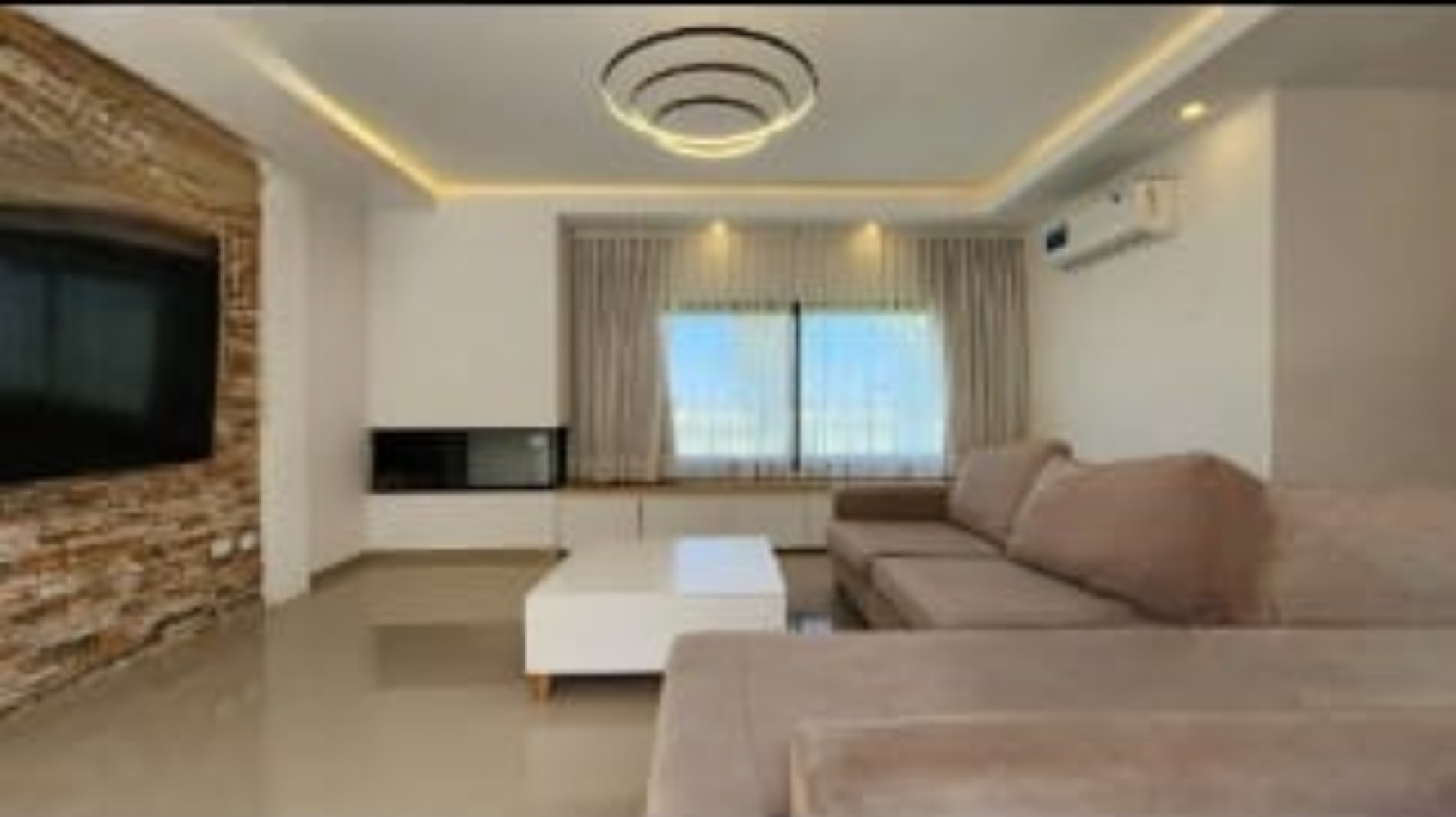 EXCLUSIVA RESIDENCIA MODERNA EN LA VICTORIA POLO COUNTRY CLUB - AREA 60 - Autovia 2 km 64 -