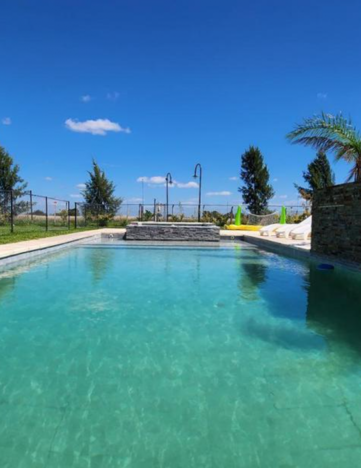 EXCLUSIVA RESIDENCIA MODERNA EN LA VICTORIA POLO COUNTRY CLUB - AREA 60 - Autovia 2 km 64 -